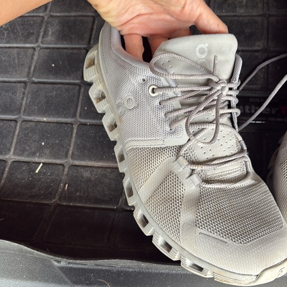 Men’s on clouds - Picture 2 of 3